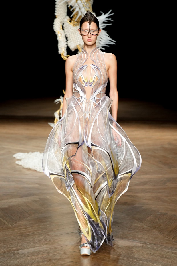 Iris van Herpen haute couture jesień-zima 2022/2023