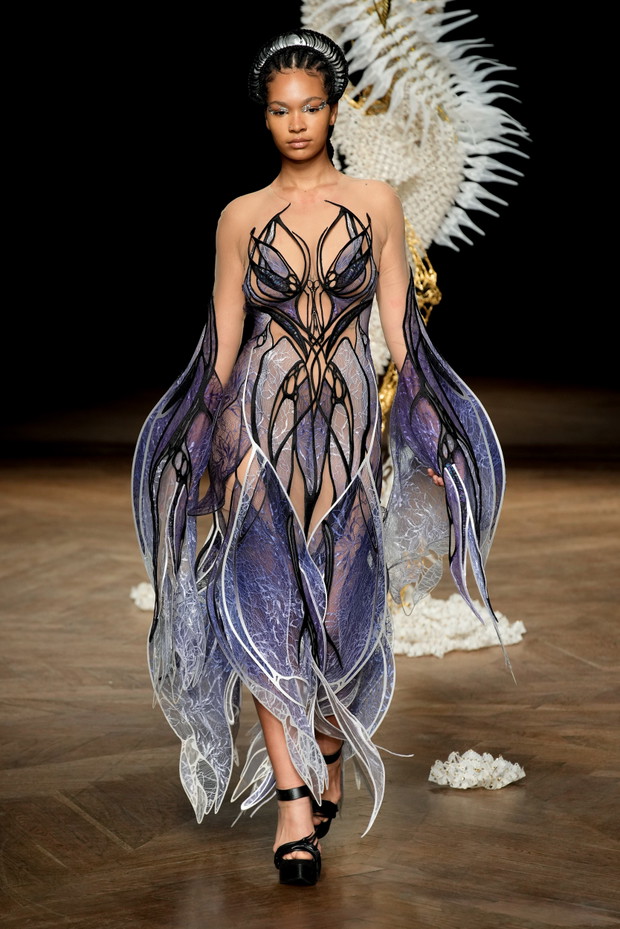 Iris van Herpen haute couture jesień-zima 2022/2023