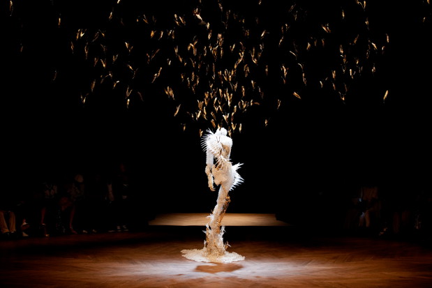 Iris van Herpen haute couture jesień-zima 2022/2023