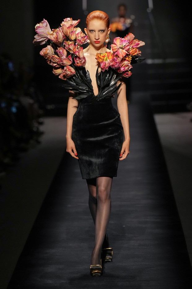 Schiaparelli haute couture jesień-zima 2022/2023