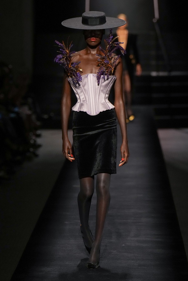 Schiaparelli haute couture jesień-zima 2022/2023