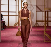 Hermès SS25: uwodzicielska użytkowość