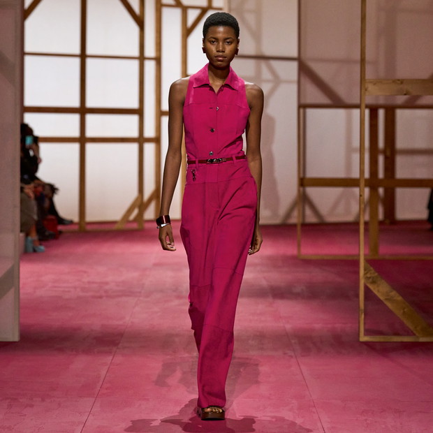 Hermès SS25: uwodzicielska użytkowość