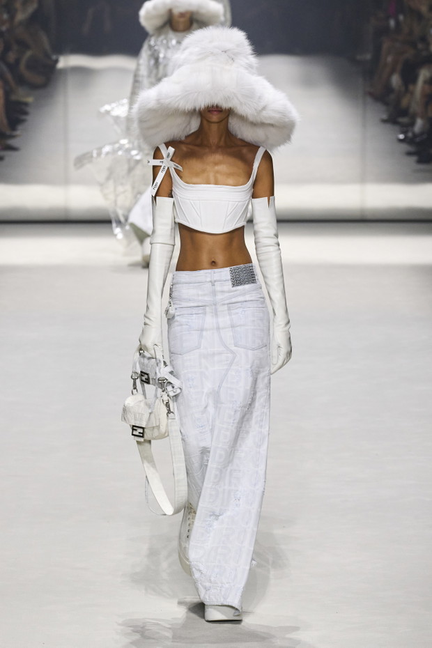 Fendi Resort wiosna-lato 2023