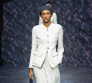 Emporio Armani wiosna-lato 2023