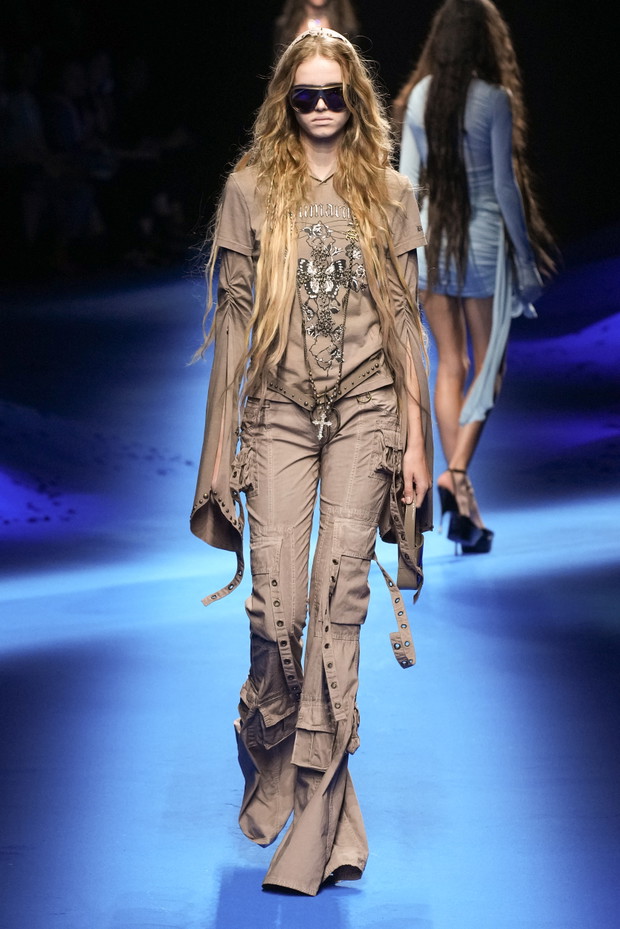Blumarine wiosna-lato 2023