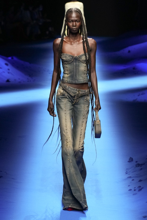 Blumarine wiosna-lato 2023
