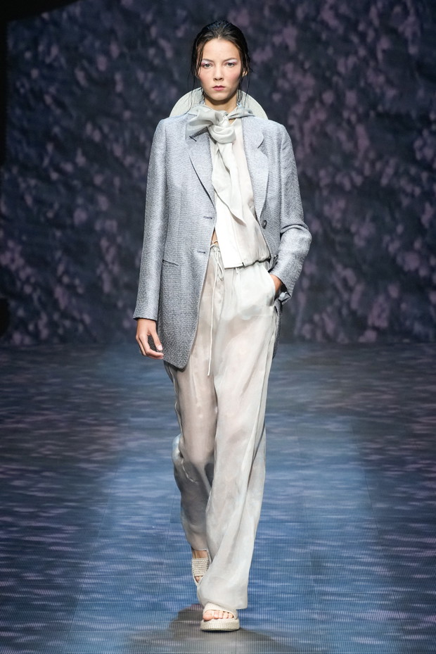 Emporio Armani wiosna-lato 2023