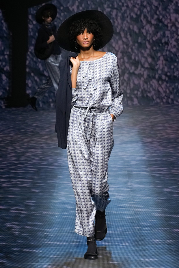 Emporio Armani wiosna-lato 2023