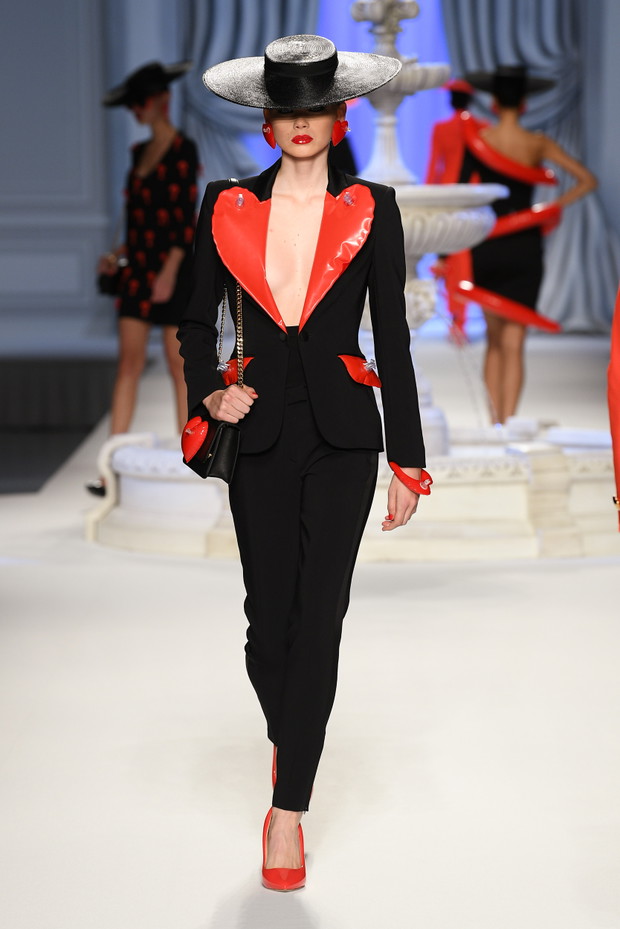 Moschino wiosna-lato 2023