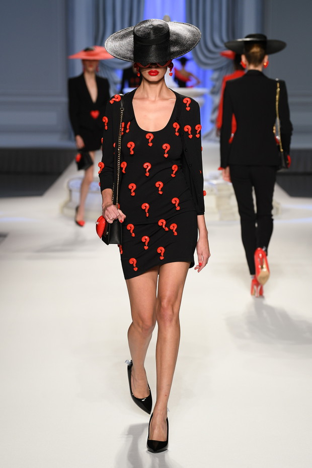 Moschino wiosna-lato 2023
