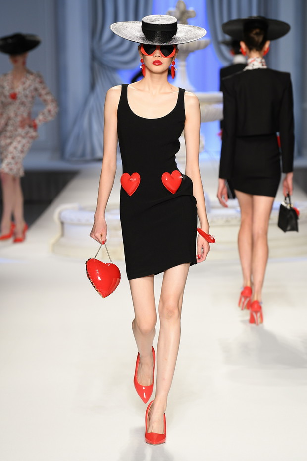 Moschino wiosna-lato 2023