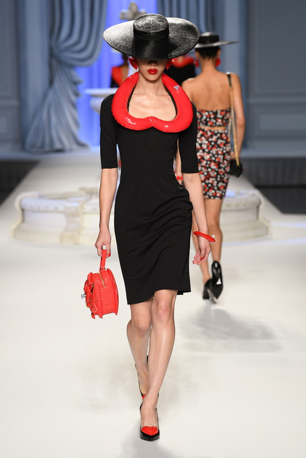 Moschino wiosna-lato 2023