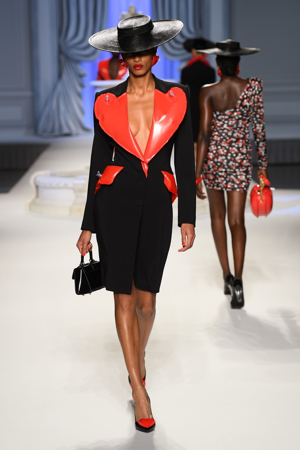 Moschino wiosna-lato 2023