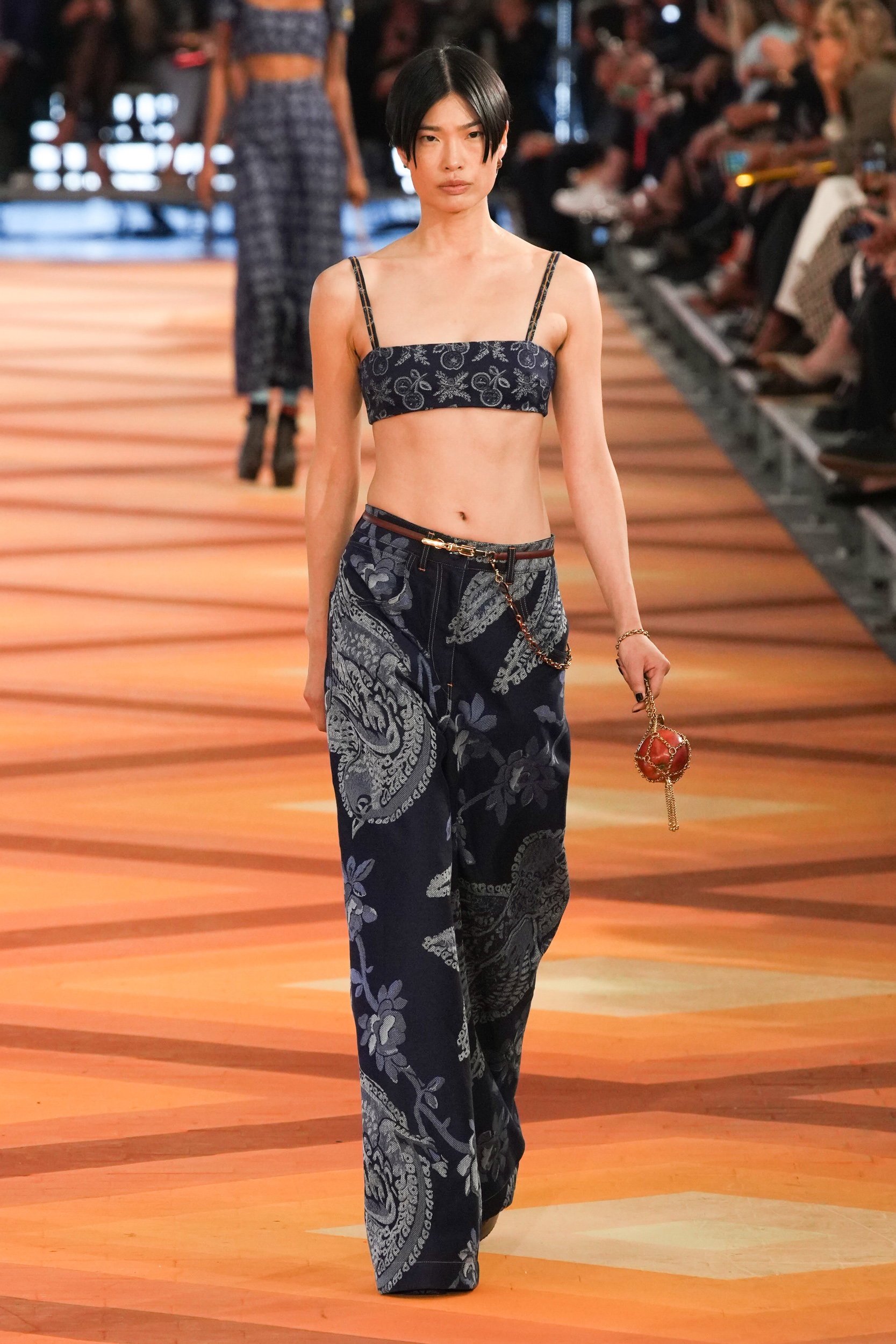 Etro wiosna-lato 2023