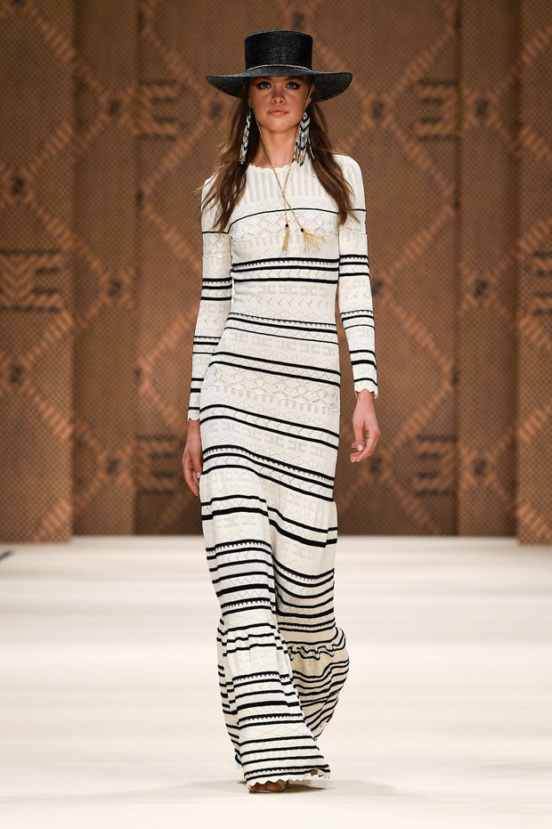 Elisabetta Franchi wiosna-lato 2023