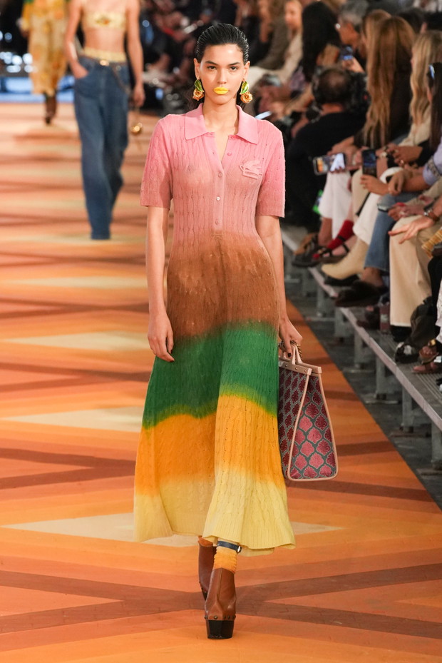 Etro wiosna-lato 2023