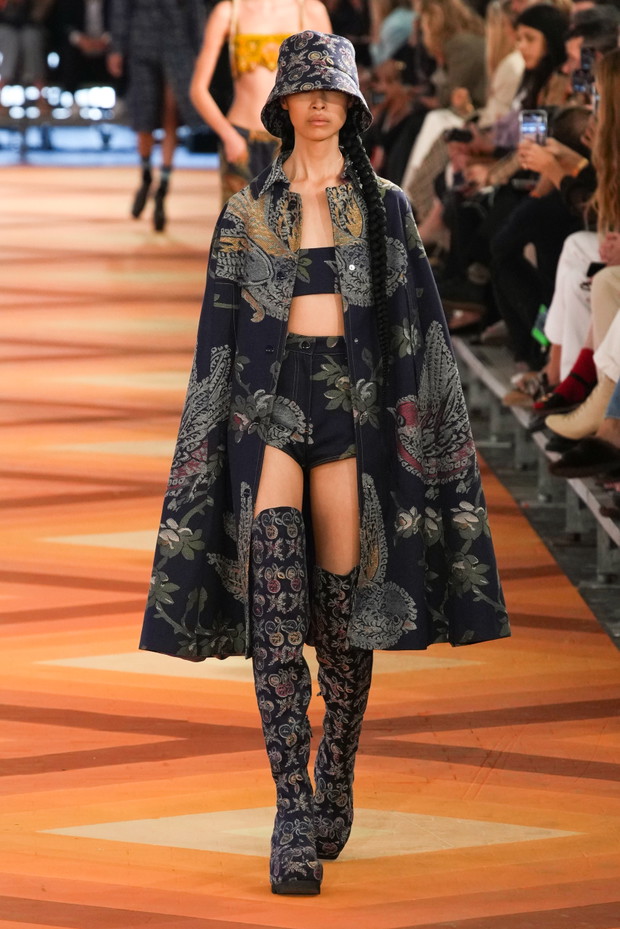 Etro wiosna-lato 2023