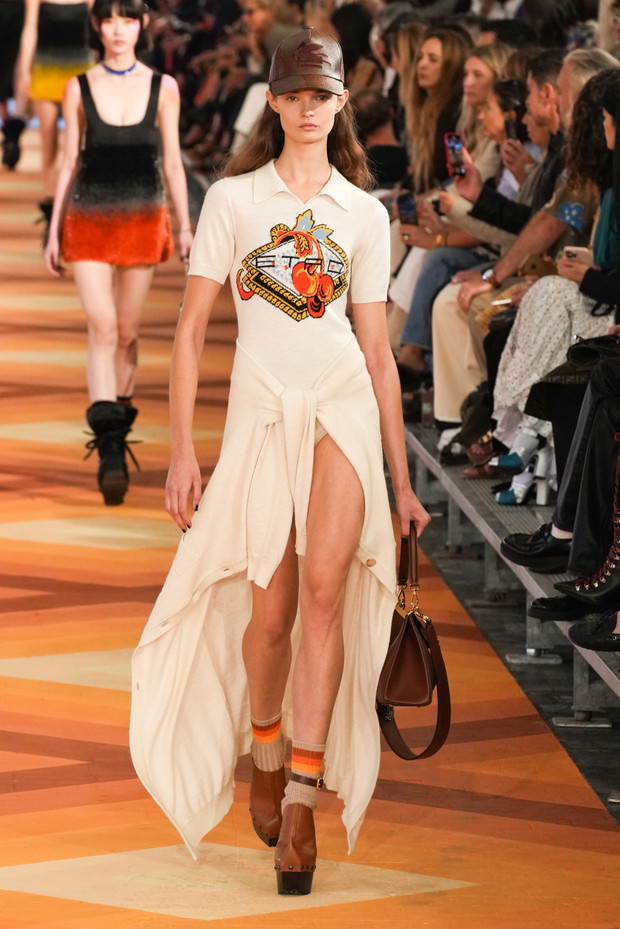 Etro wiosna-lato 2023