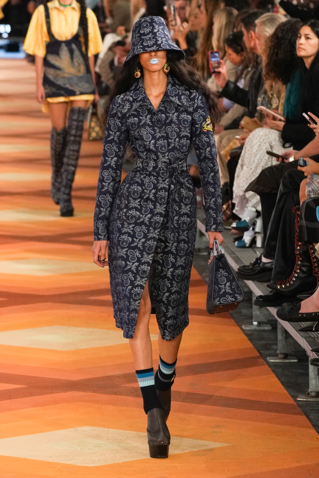 Etro wiosna-lato 2023