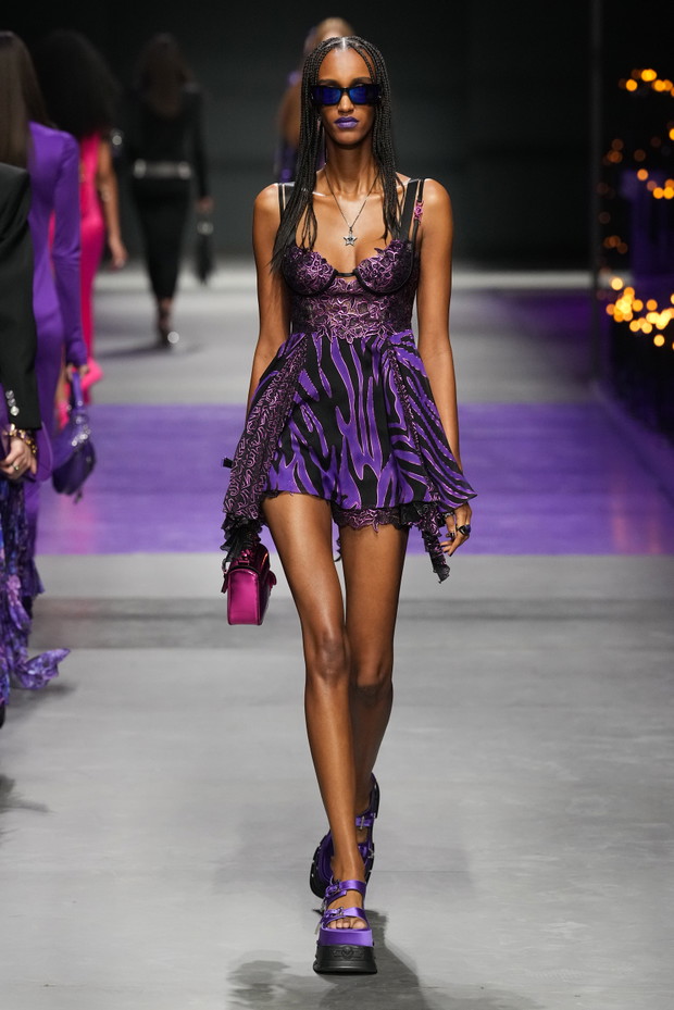 Versace wiosna-lato 2023