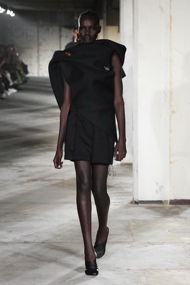Dries Van Noten wiosna-lato 2023