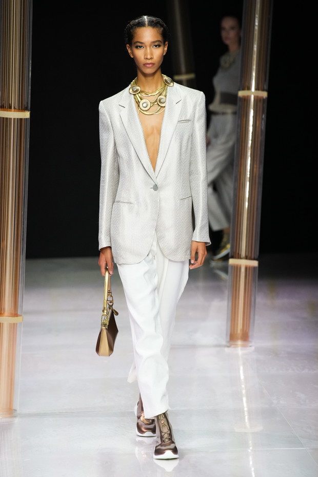 Giorgio Armani wiosna-lato 2023