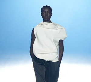 Issey Miyake wiosna-lato 2023