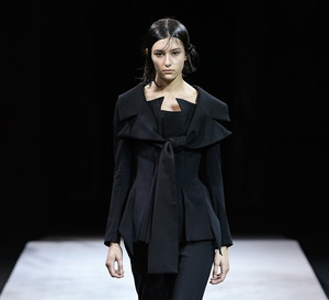Yohji Yamamoto wiosna-lato 2023