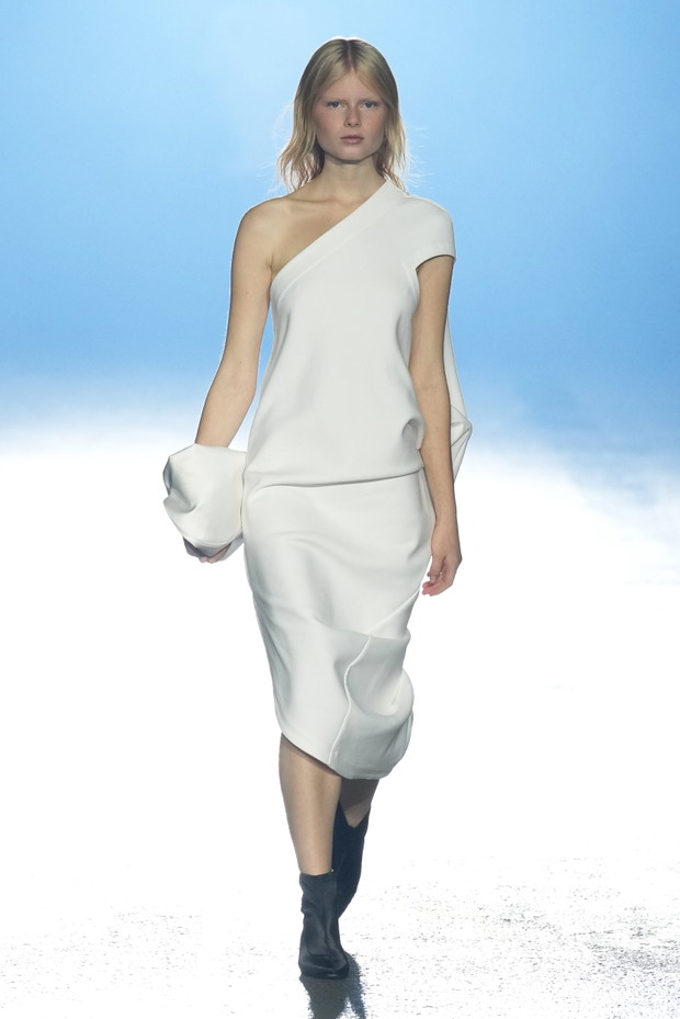 Issey Miyake wiosna-lato 2023