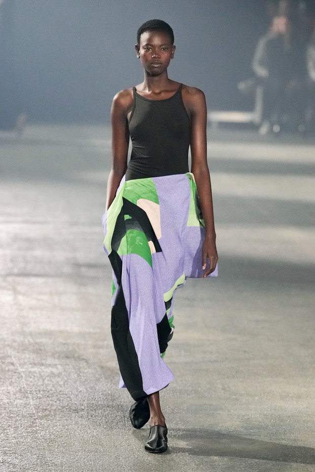 Issey Miyake wiosna-lato 2023