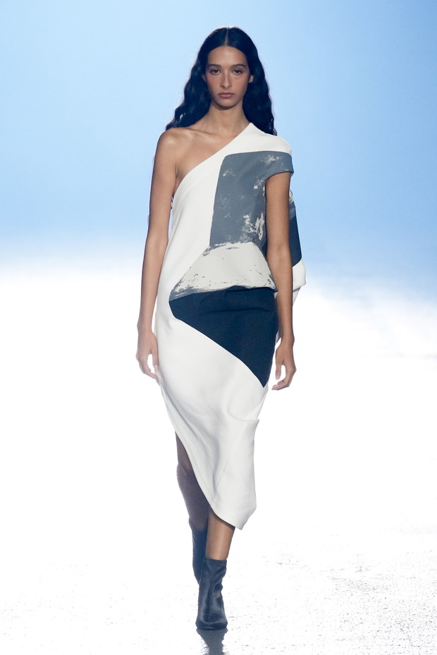 Issey Miyake wiosna-lato 2023