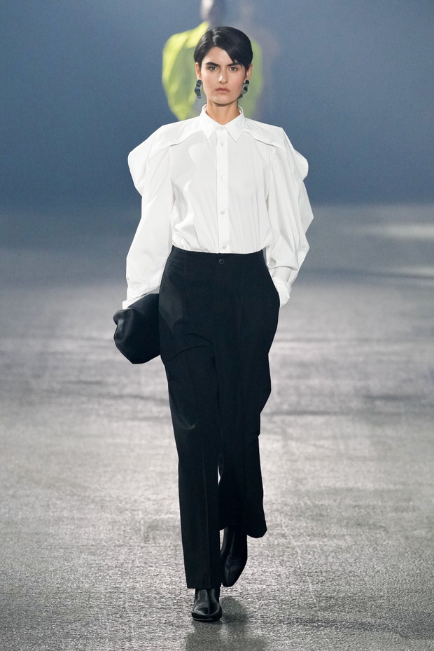Issey Miyake wiosna-lato 2023