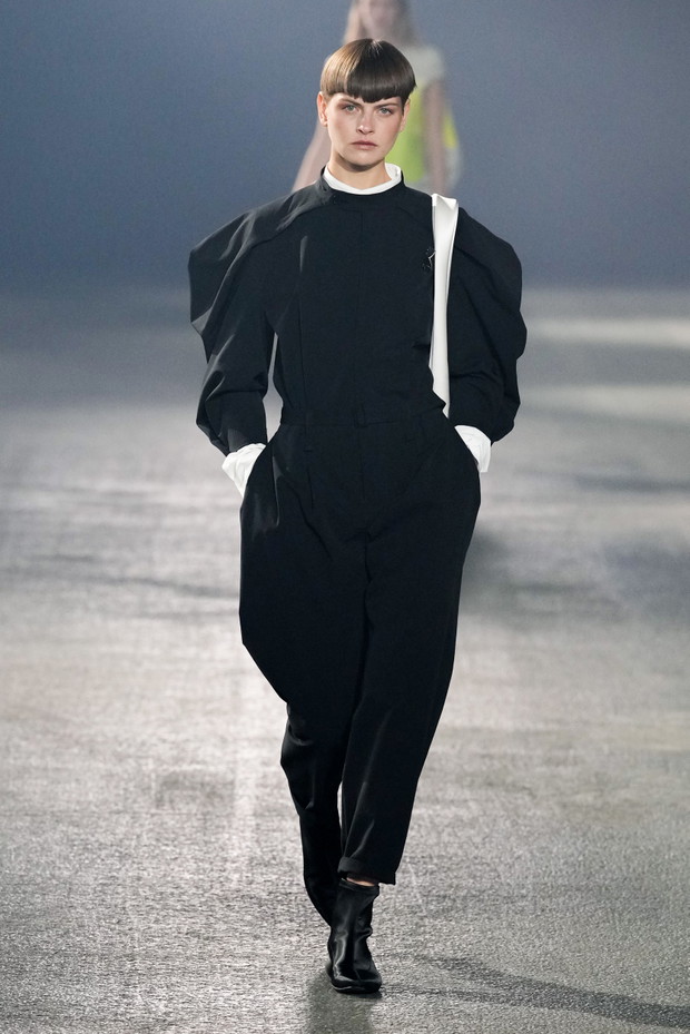 Issey Miyake wiosna-lato 2023