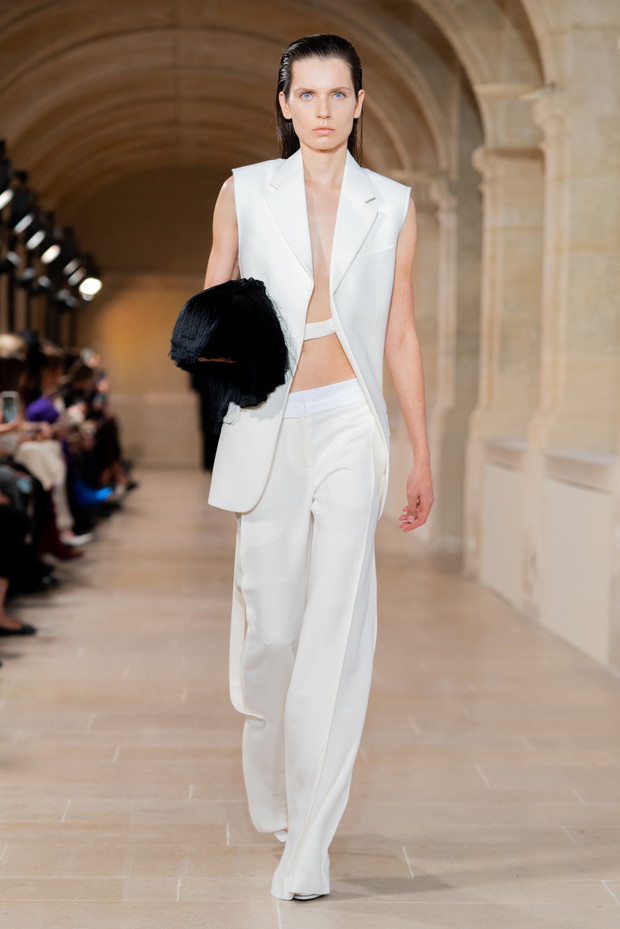 Victoria Beckham SS 23
