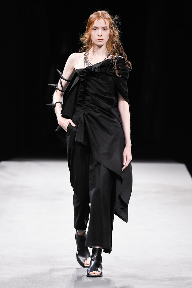Yohji Yamamoto wiosna-lato 2023