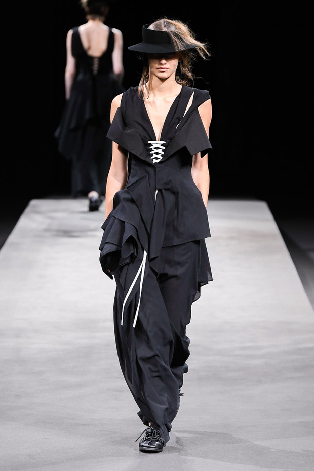 Yohji Yamamoto wiosna-lato 2023
