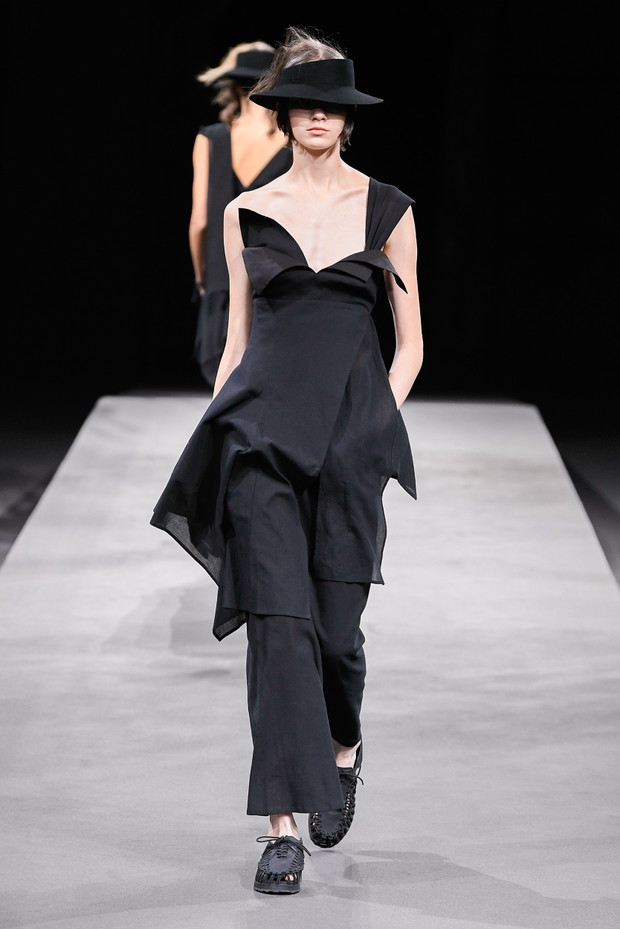 Yohji Yamamoto wiosna-lato 2023