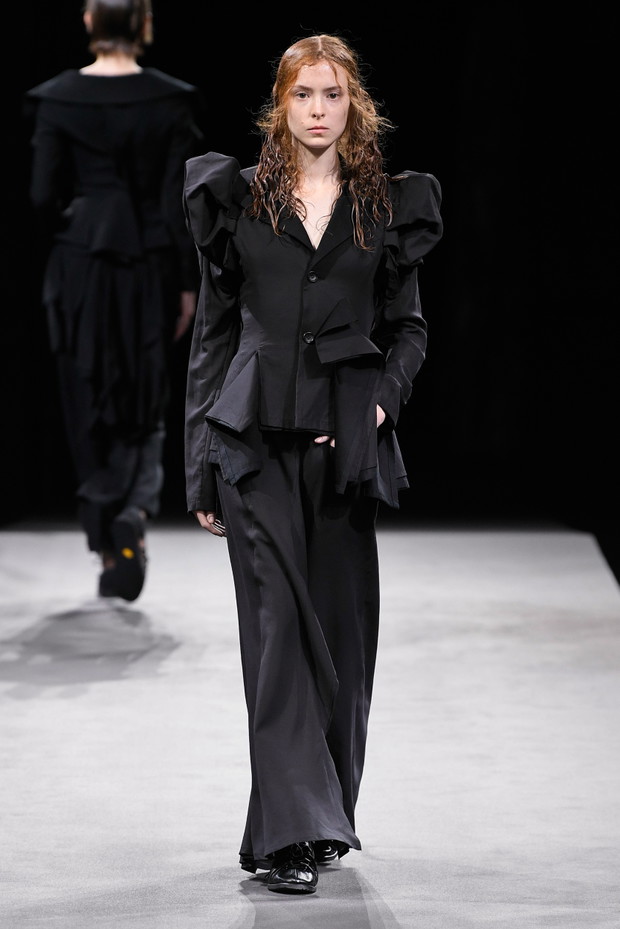 Yohji Yamamoto wiosna-lato 2023