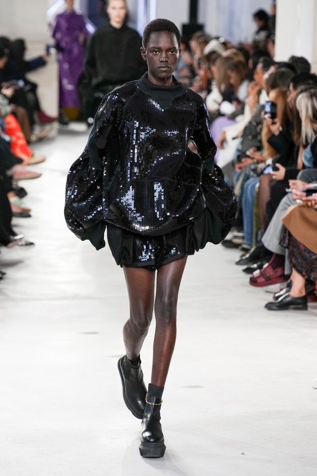 Sacai wiosna-lato 2023
