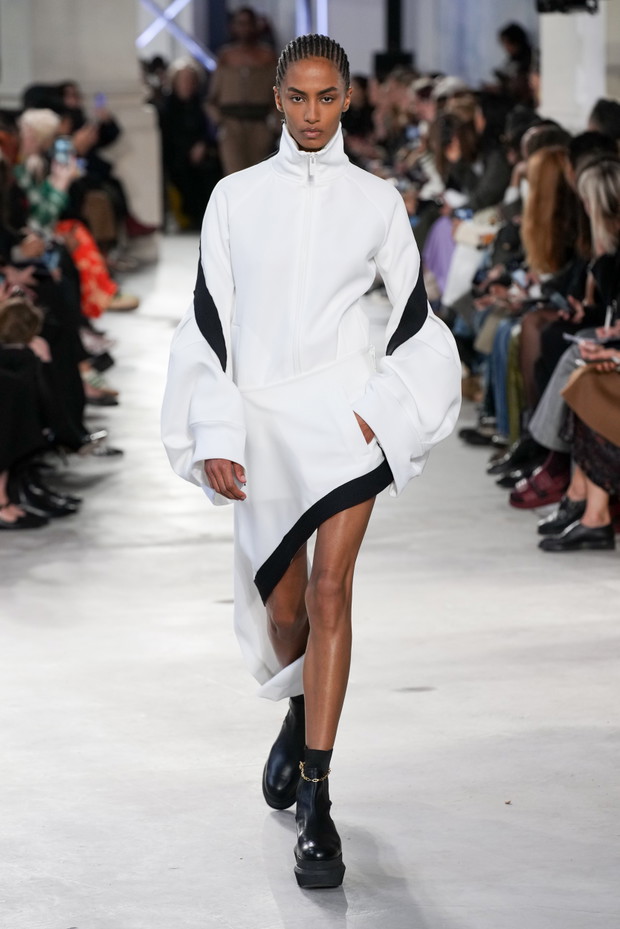 Sacai wiosna-lato 2023