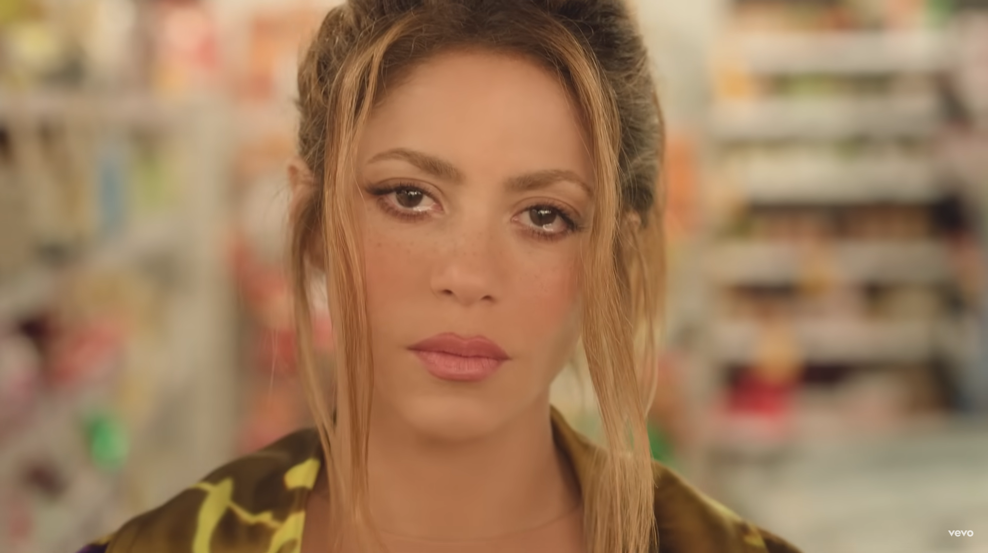 Shakira, Ozuna - Monotonía