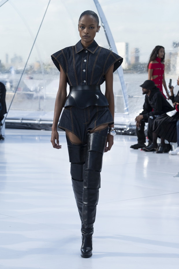 Alexander McQueen wiosna-lato 2023