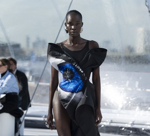 Alexander McQueen wiosna-lato 2023