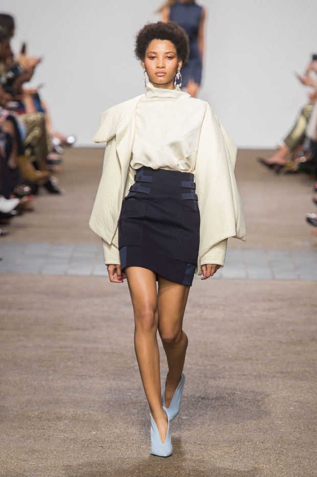 Topshop Unique wiosna-lato 2017