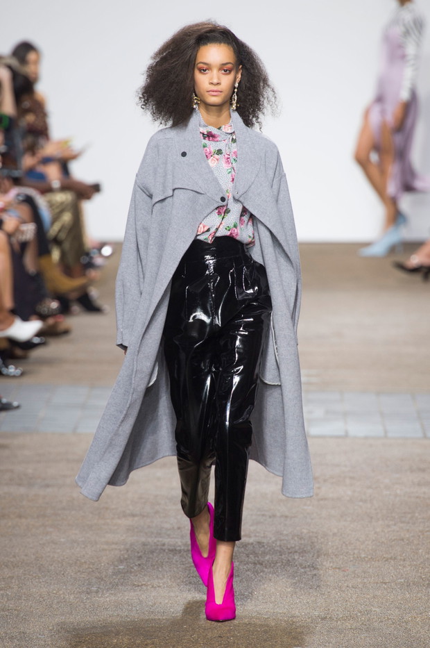Topshop Unique wiosna-lato 2017