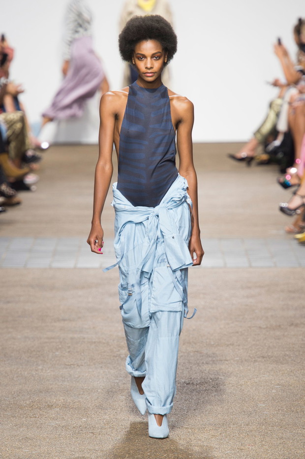 Topshop Unique wiosna-lato 2017