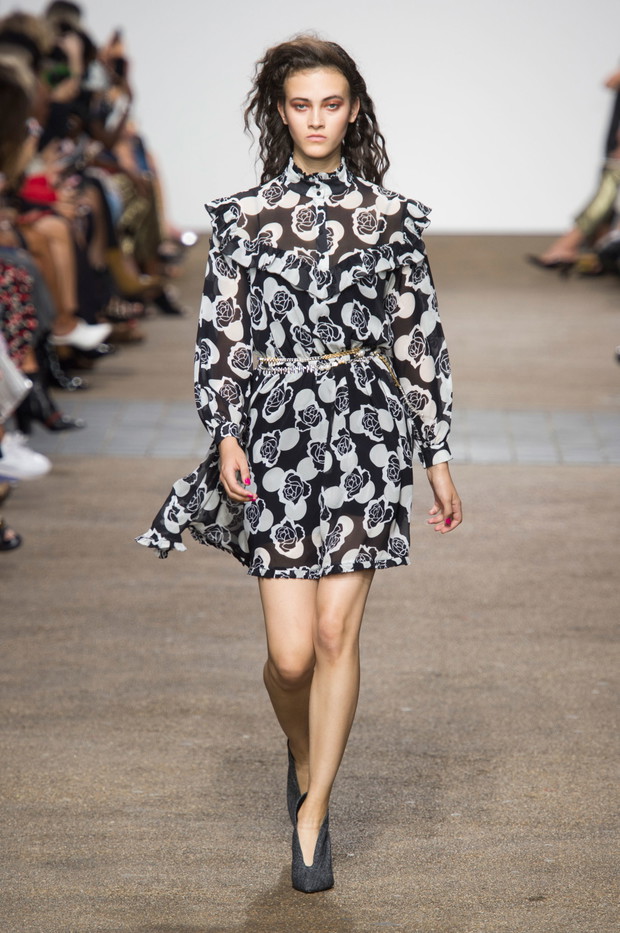 Topshop Unique wiosna-lato 2017