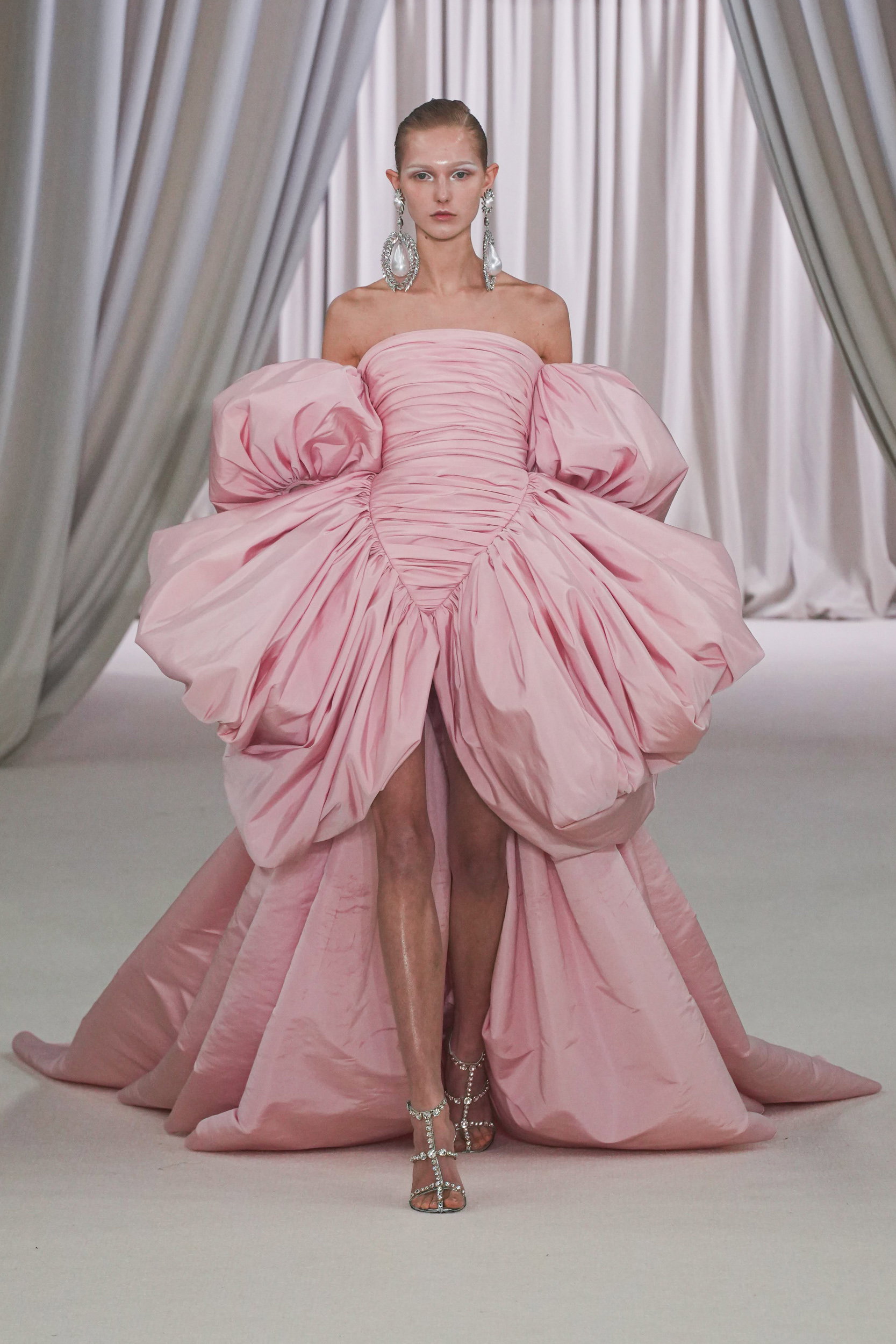 Giambattista Valli haute couture wiosna-lato 2023