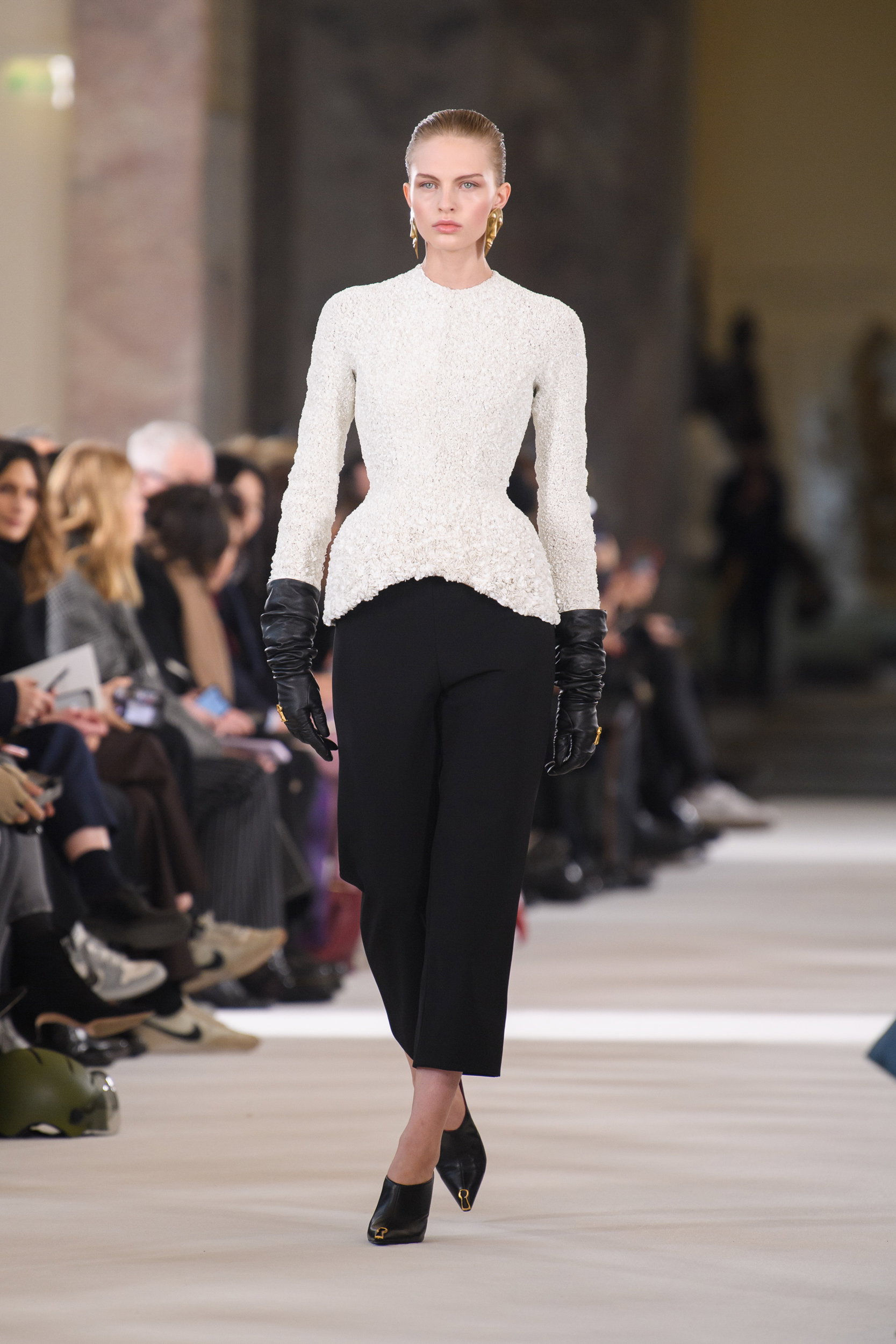 Schiaparelli haute couture wiosna-lato 2023